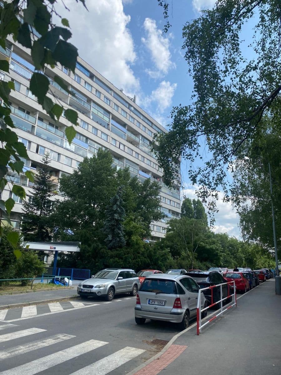 Prenájom bytu 2-izbový 38 m², Sládkovičova, Praha, Praha Prenájom bytu 2-izbový 38 m², Sládkovičova, Praha, Praha
