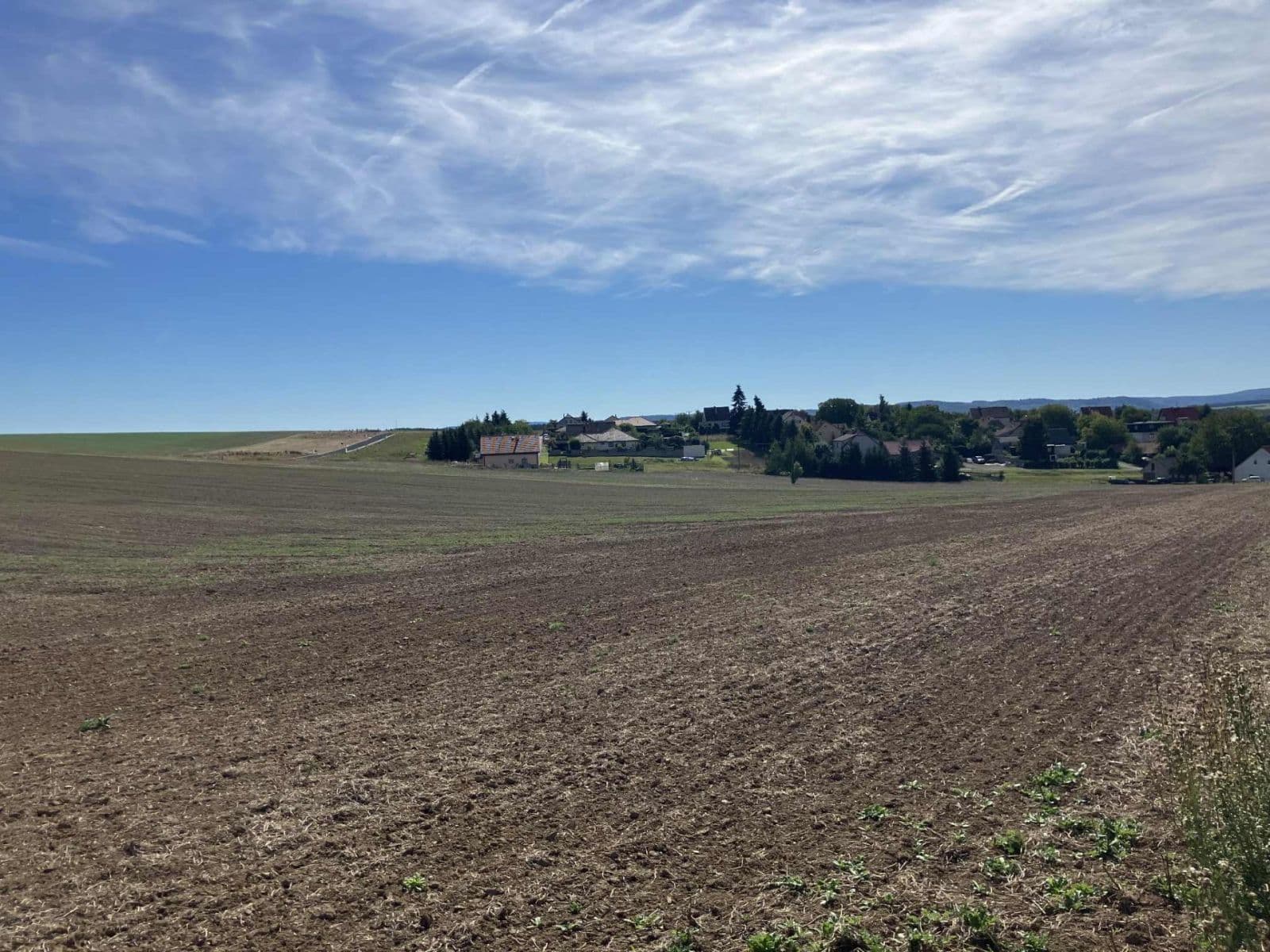 Predaj pozemku 1.120 m², Všetaty, Středočeský kraj Predaj pozemku 1.120 m², Všetaty, Středočeský kraj