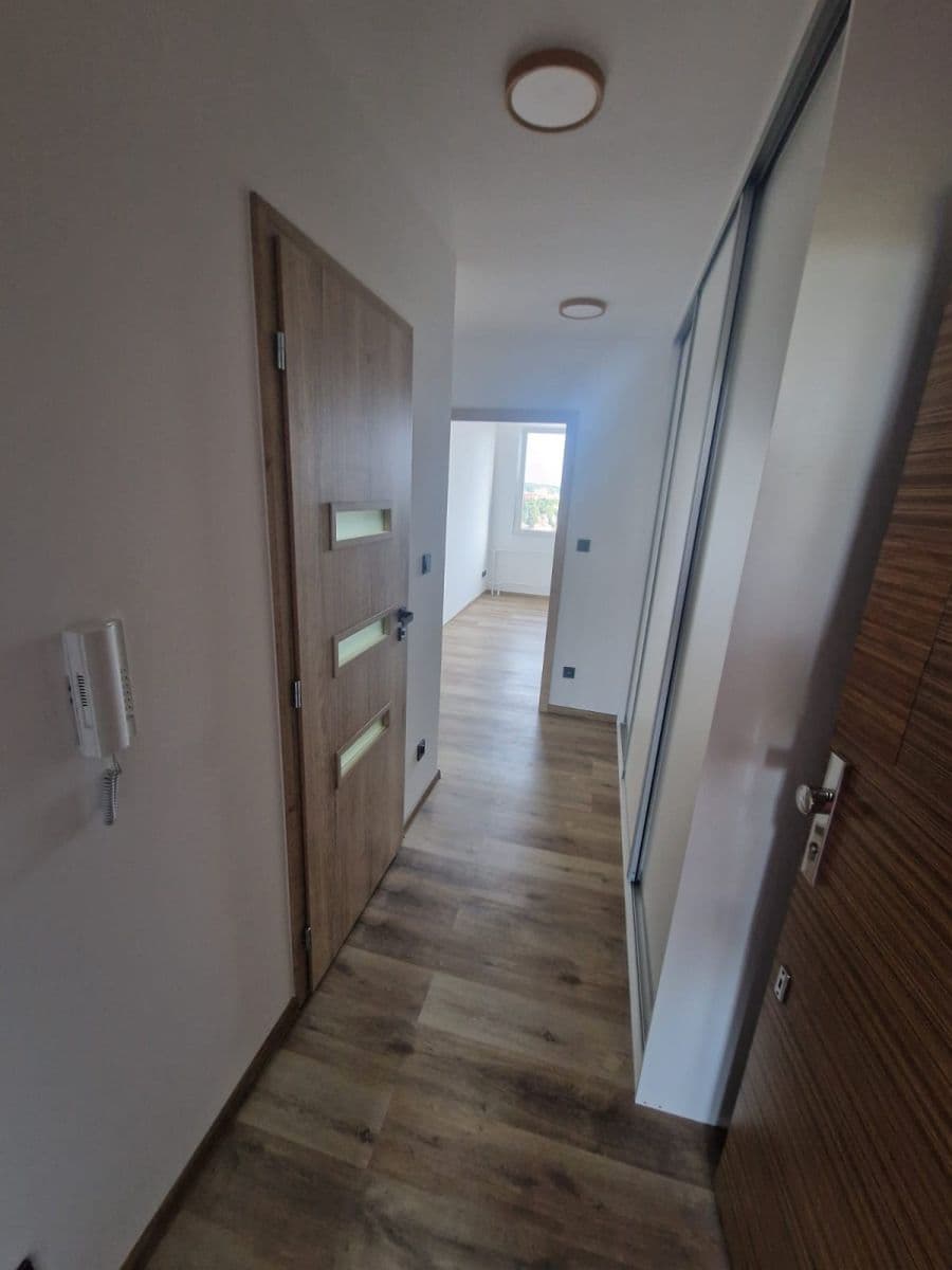 Predaj bytu 2-izbový 44 m², Křivenická, Praha, Praha Predaj bytu 2-izbový 44 m², Křivenická, Praha, Praha