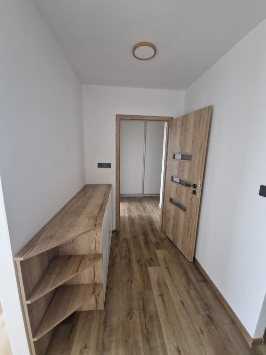 Predaj bytu 2-izbový 44 m², Křivenická, Praha, Praha Predaj bytu 2-izbový 44 m², Křivenická, Praha, Praha