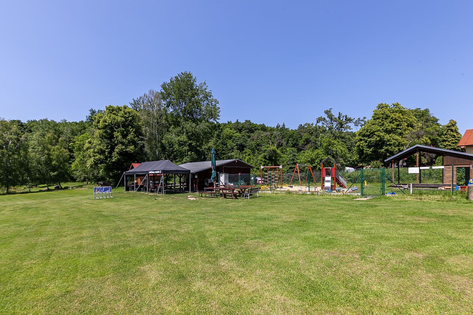 Predaj domu 200 m², pozemek 244 m², Černokostelecká, Černé Voděrady, Středočeský kraj Predaj domu 200 m², pozemek 244 m², Černokostelecká, Černé Voděrady, Středočeský kraj