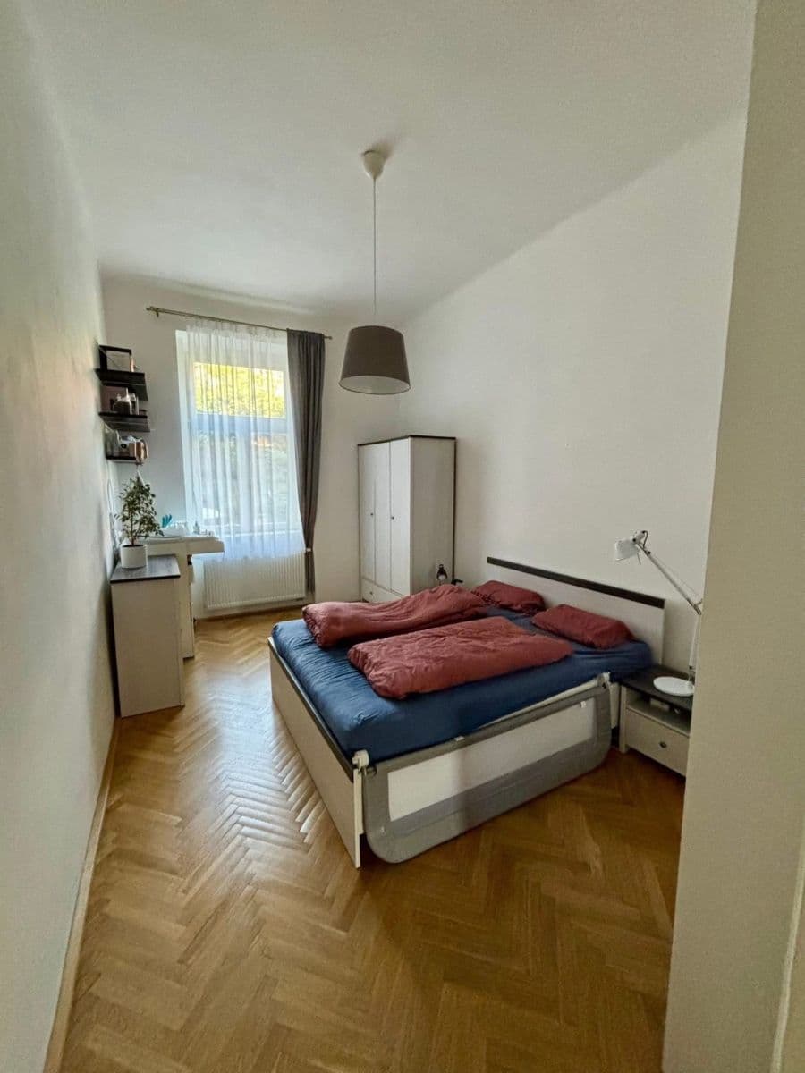 Prenájom bytu 2-izbový 51 m², Seifertova, Praha, Praha Prenájom bytu 2-izbový 51 m², Seifertova, Praha, Praha