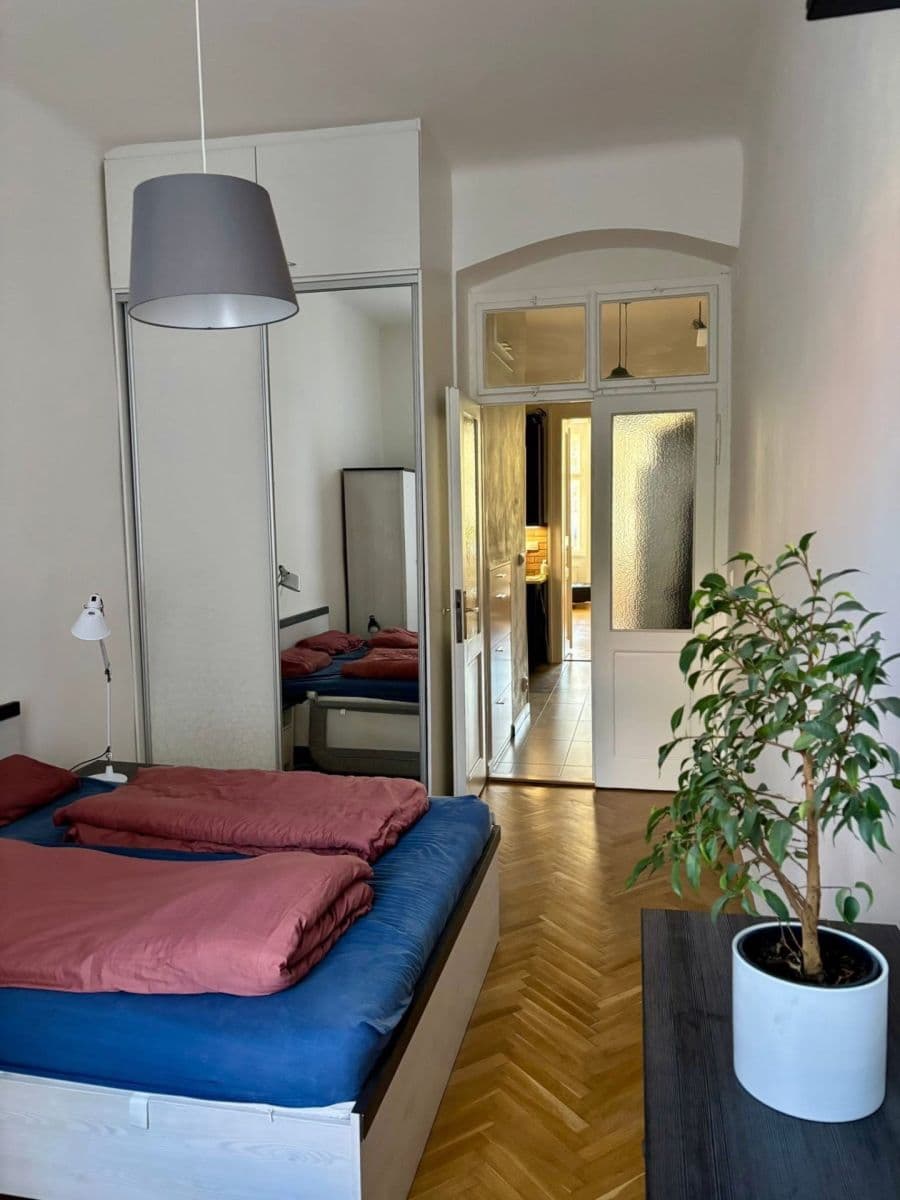 Prenájom bytu 2-izbový 51 m², Seifertova, Praha, Praha Prenájom bytu 2-izbový 51 m², Seifertova, Praha, Praha