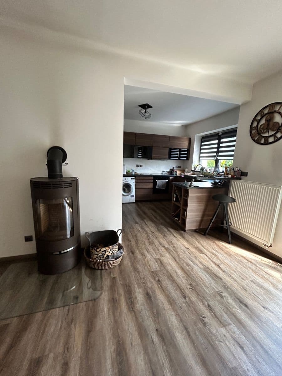 Predaj domu 120 m², pozemek 475 m², 1. máje, Neratovice, Středočeský kraj Predaj domu 120 m², pozemek 475 m², 1. máje, Neratovice, Středočeský kraj