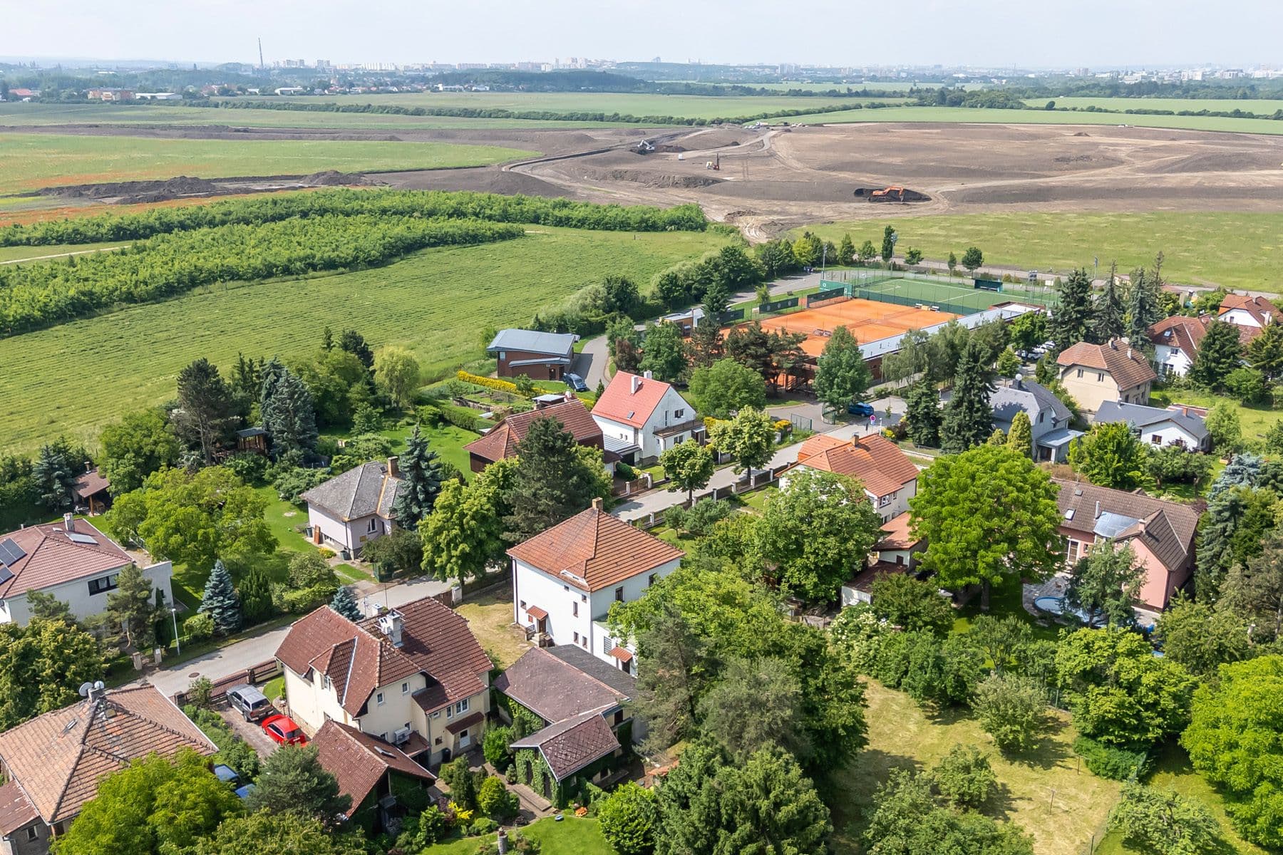 Predaj pozemku 1.359 m², Na Korunce, Praha, Praha Predaj pozemku 1.359 m², Na Korunce, Praha, Praha