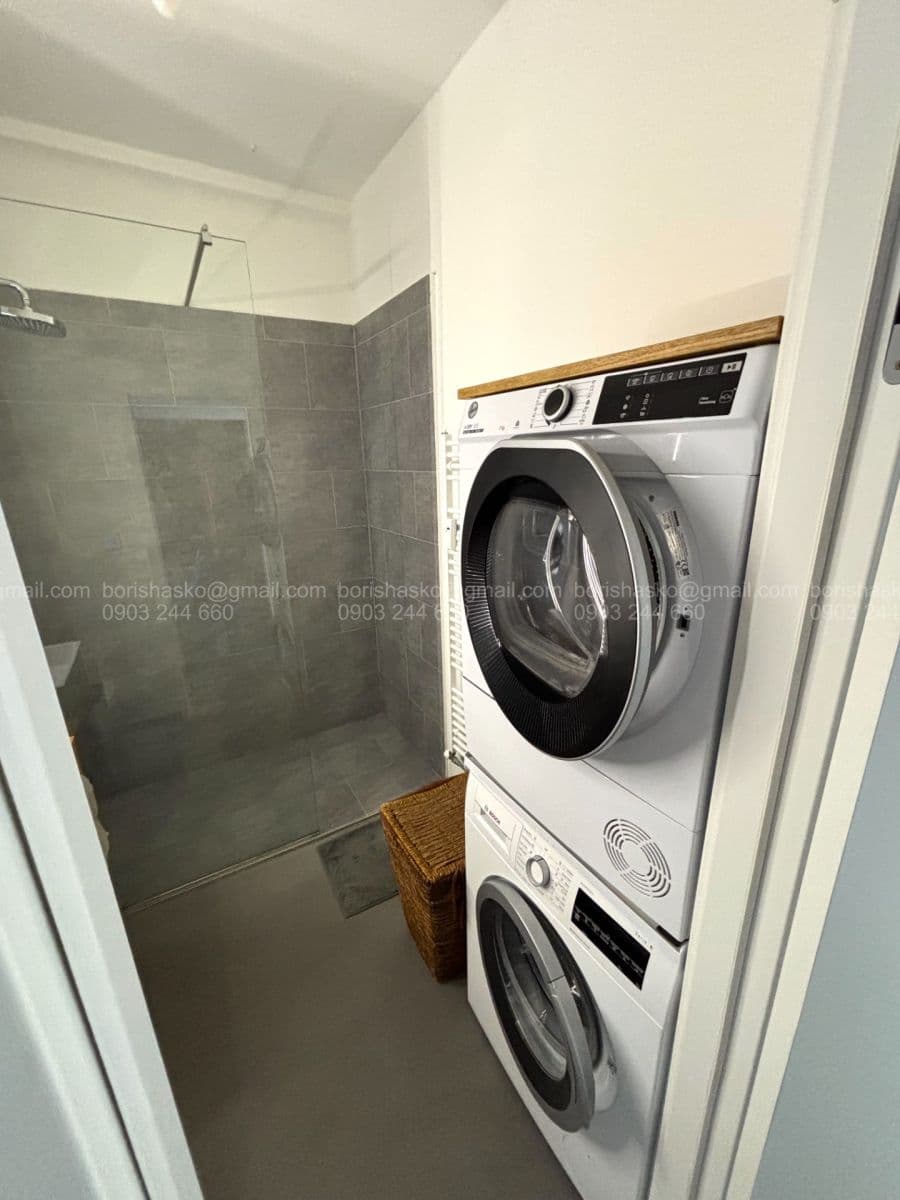 Prenájom bytu 2-izbový 62 m², Nové Mesto, Bratislavský kraj Prenájom bytu 2-izbový 62 m², Nové Mesto, Bratislavský kraj