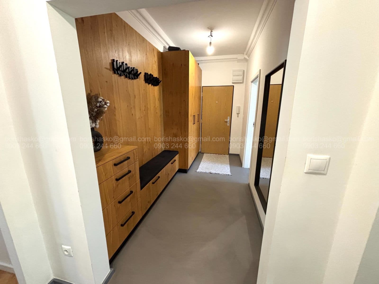 Prenájom bytu 2-izbový 62 m², Nové Mesto, Bratislavský kraj Prenájom bytu 2-izbový 62 m², Nové Mesto, Bratislavský kraj