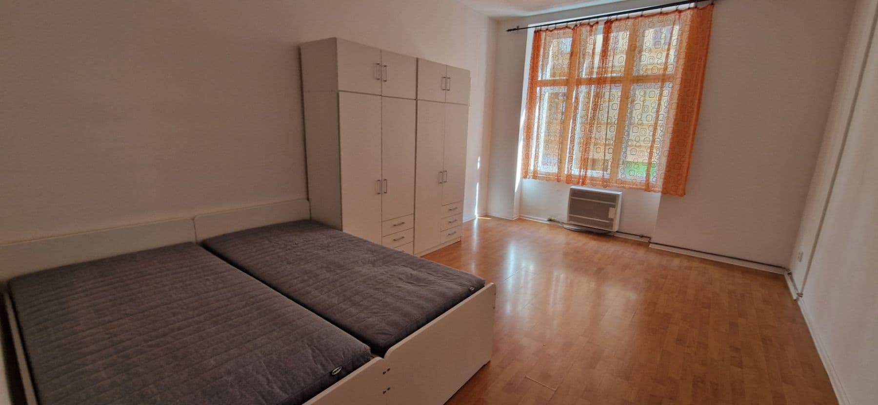Prenájom bytu 20 m², Sokolovská, Praha, Praha Prenájom bytu 20 m², Sokolovská, Praha, Praha