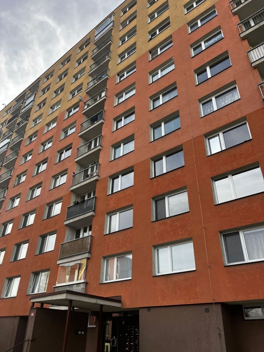 Predaj bytu 2-izbový 39 m², sídl. Hůrka, Kralupy nad Vltavou, Středočeský kraj Predaj bytu 2-izbový 39 m², sídl. Hůrka, Kralupy nad Vltavou, Středočeský kraj