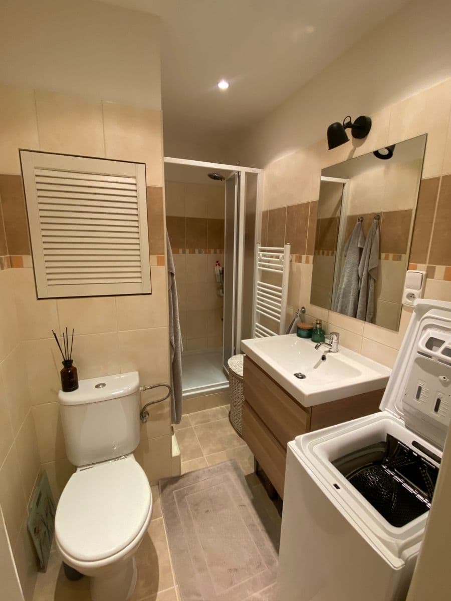 Prenájom bytu 1-izbový 27 m², Gončarenkova, Praha, Praha Prenájom bytu 1-izbový 27 m², Gončarenkova, Praha, Praha