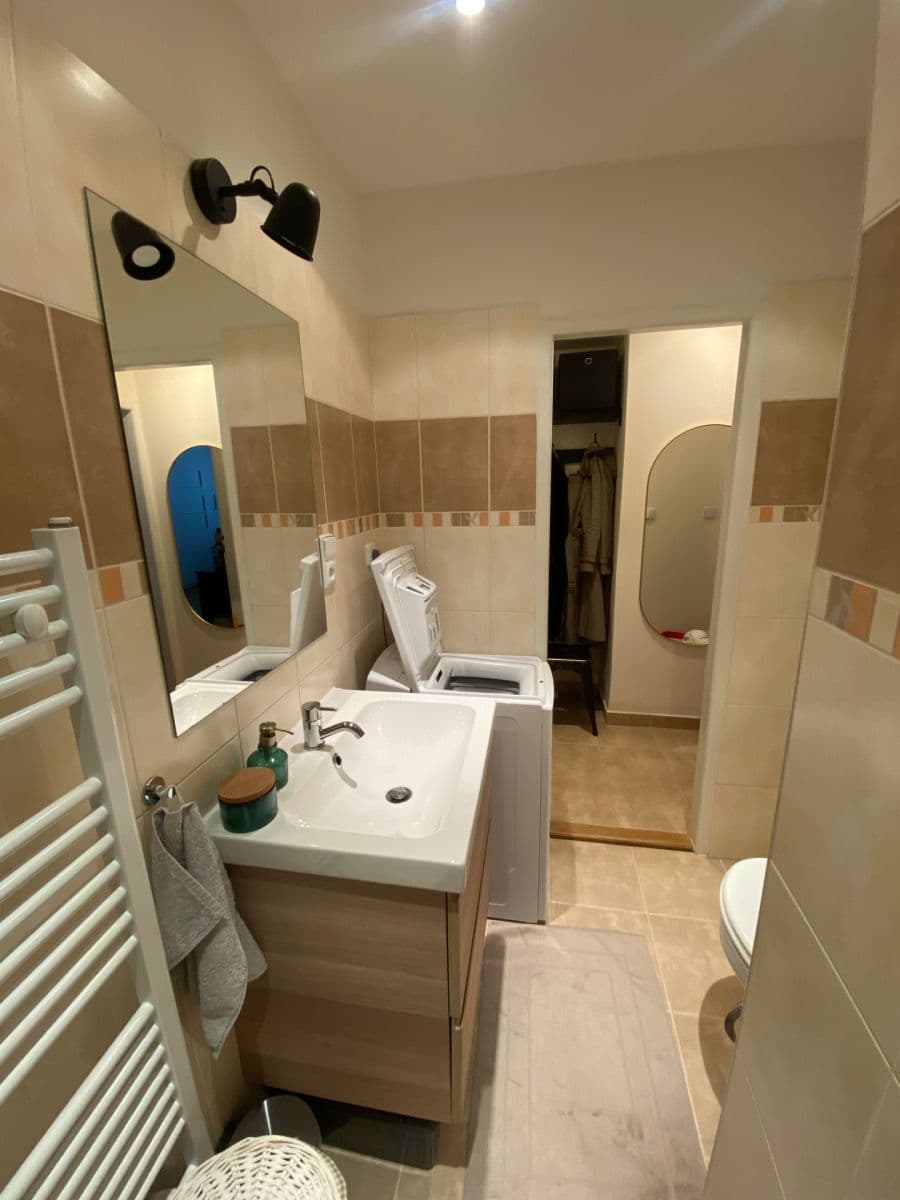 Prenájom bytu 1-izbový 27 m², Gončarenkova, Praha, Praha Prenájom bytu 1-izbový 27 m², Gončarenkova, Praha, Praha