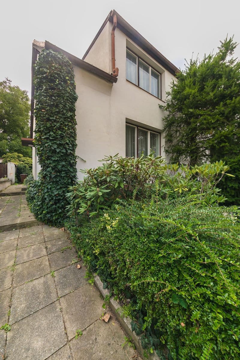 Predaj domu 160 m², pozemek 333 m², Brandýská, Praha, Praha Predaj domu 160 m², pozemek 333 m², Brandýská, Praha, Praha