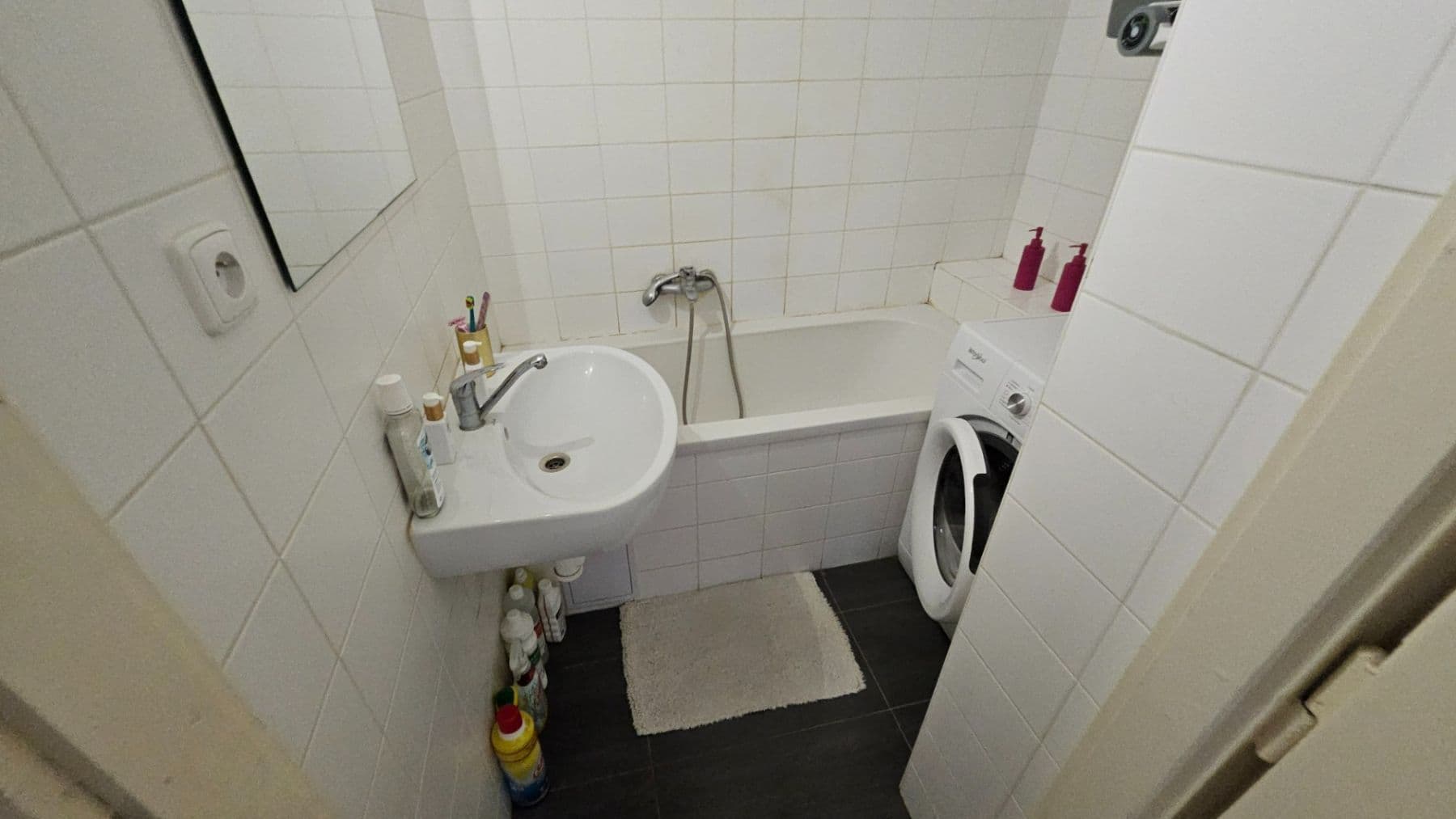 Predaj bytu 2-izbový 49 m², Šrobárova, Praha, Praha Predaj bytu 2-izbový 49 m², Šrobárova, Praha, Praha