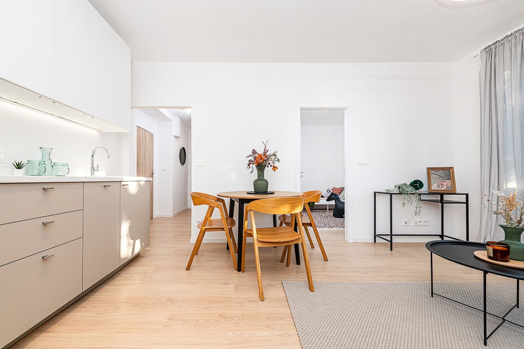 Predaj bytu 3-izbový 52 m², Mukařovská, Praha, Praha Predaj bytu 3-izbový 52 m², Mukařovská, Praha, Praha