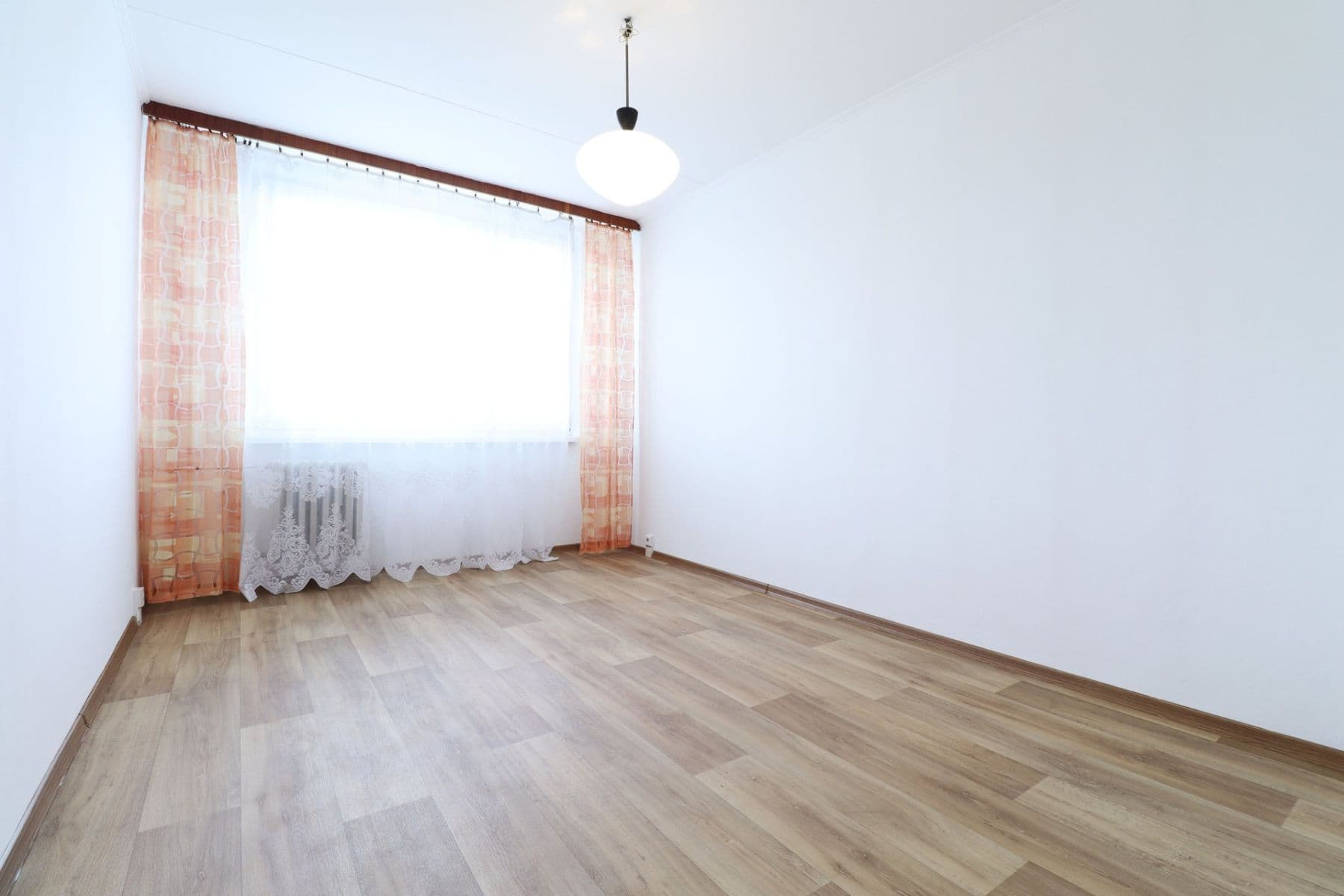 Prenájom bytu 3-izbový 75 m², Ohradní, Praha, Praha Prenájom bytu 3-izbový 75 m², Ohradní, Praha, Praha