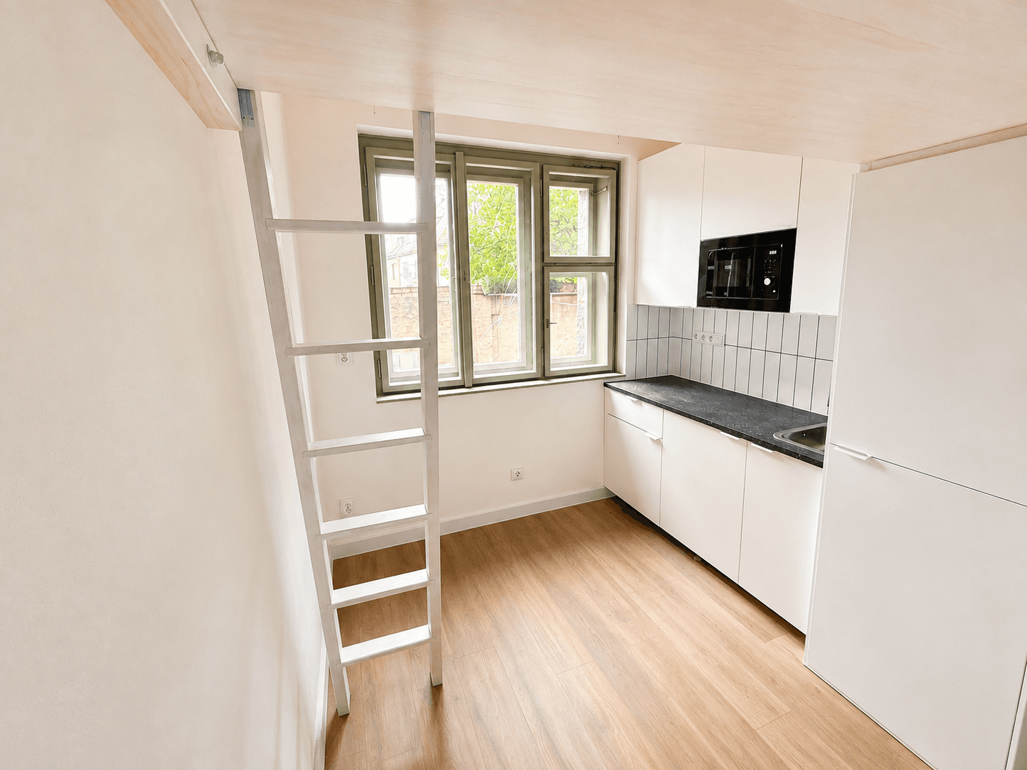 Prenájom bytu Garsoniéra 16 m², V Holešovičkách, Praha, Praha Prenájom bytu Garsoniéra 16 m², V Holešovičkách, Praha, Praha