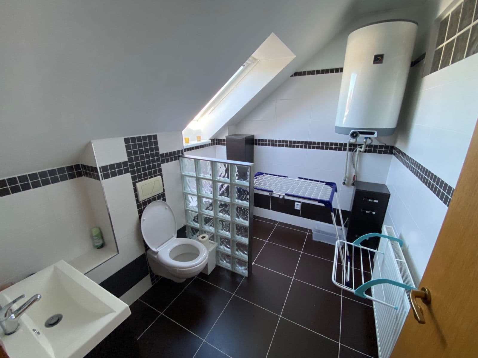 Predaj domu 157 m², pozemek 673 m², Habrová, Přišimasy, Středočeský kraj Predaj domu 157 m², pozemek 673 m², Habrová, Přišimasy, Středočeský kraj