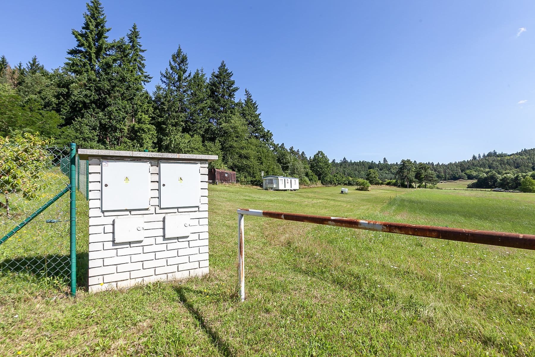 Predaj pozemku 2.863 m², Klučenice, Středočeský kraj Predaj pozemku 2.863 m², Klučenice, Středočeský kraj