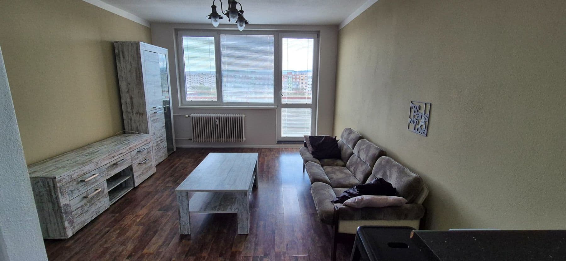 Prenájom bytu 3-izbový 55 m², Jazmínová, Košice - mestská časť Západ, Košický kraj Prenájom bytu 3-izbový 55 m², Jazmínová, Košice - mestská časť Západ, Košický kraj