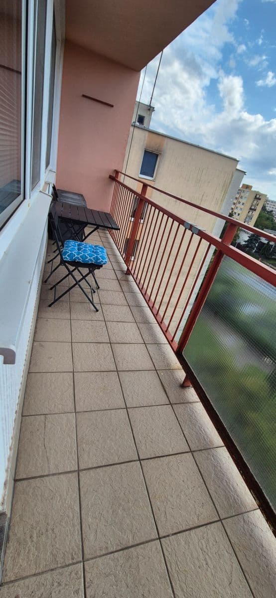 Prenájom bytu 3-izbový 55 m², Jazmínová, Košice - mestská časť Západ, Košický kraj Prenájom bytu 3-izbový 55 m², Jazmínová, Košice - mestská časť Západ, Košický kraj