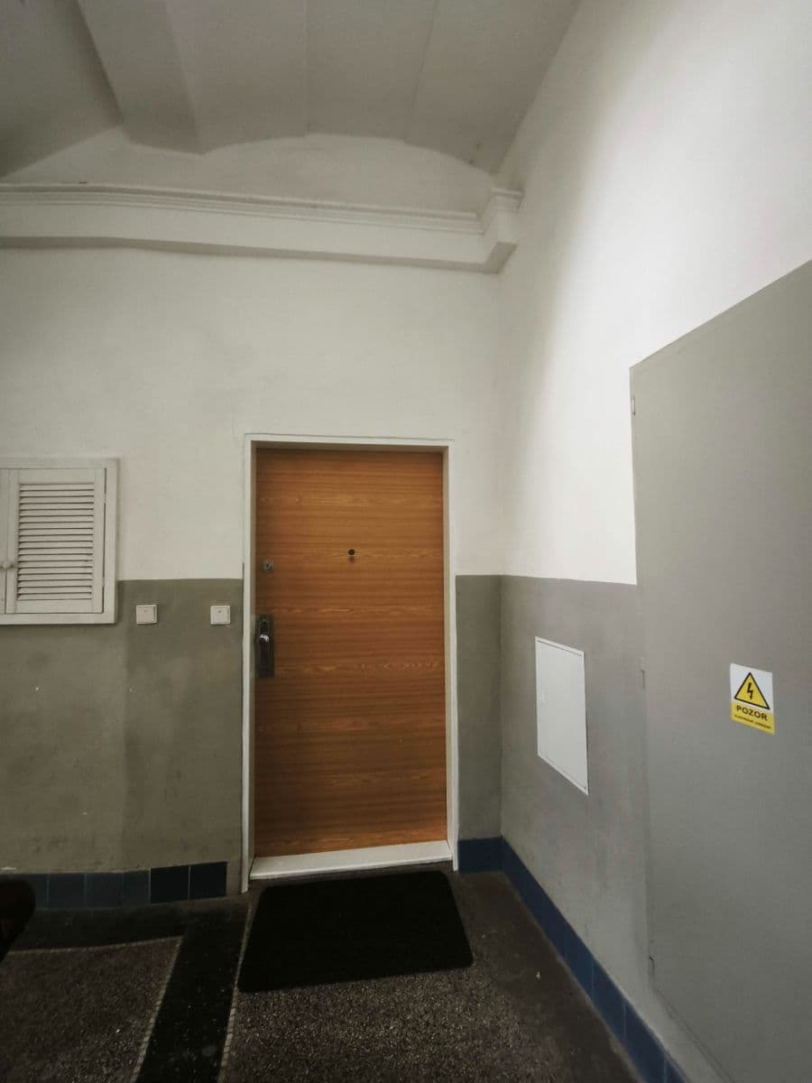 Prenájom bytu 3-izbový 70 m², Cimburkova, Praha, Praha Prenájom bytu 3-izbový 70 m², Cimburkova, Praha, Praha
