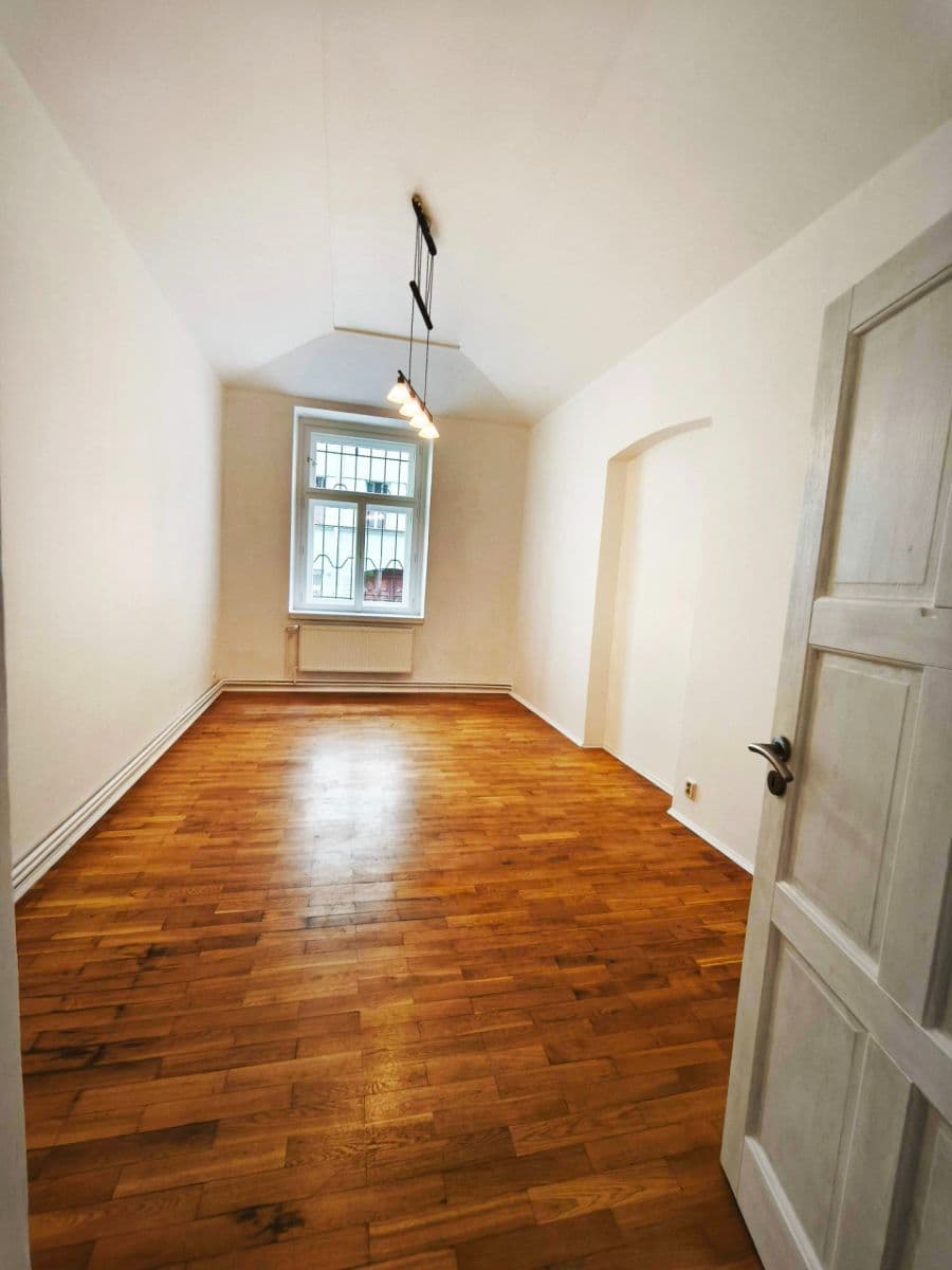 Prenájom bytu 3-izbový 70 m², Cimburkova, Praha, Praha Prenájom bytu 3-izbový 70 m², Cimburkova, Praha, Praha