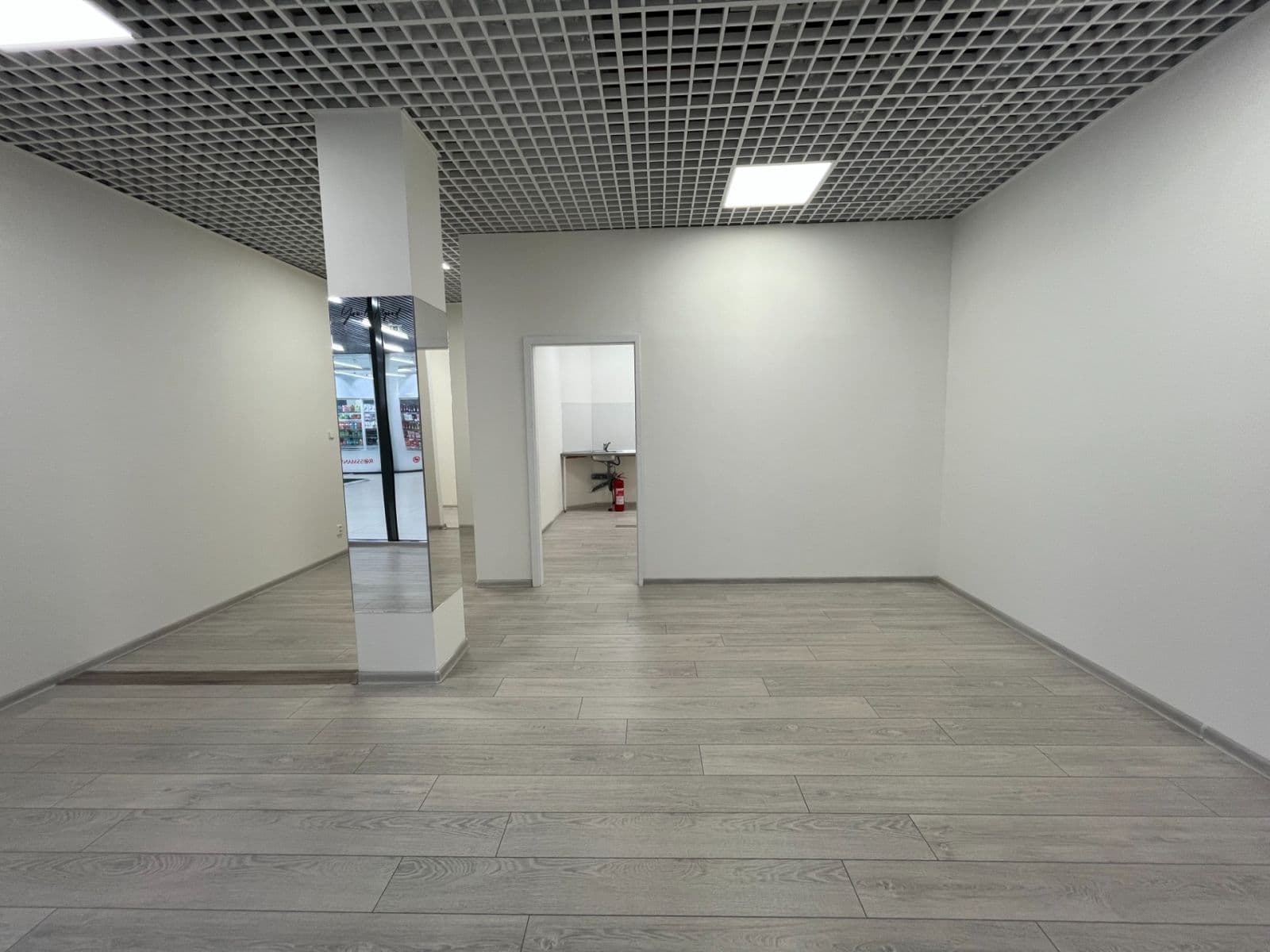 Prenájom nebytového priestoru 45 m², Mukařovského, Praha, Praha Prenájom nebytového priestoru 45 m², Mukařovského, Praha, Praha