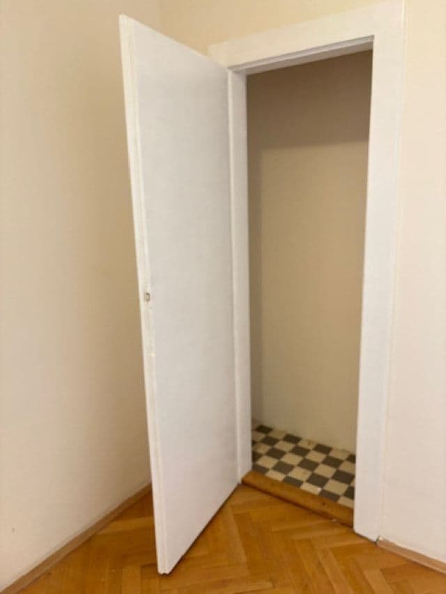 Prenájom bytu 1-izbový 60 m², Mášova, Brno, Jihomoravský kraj Prenájom bytu 1-izbový 60 m², Mášova, Brno, Jihomoravský kraj