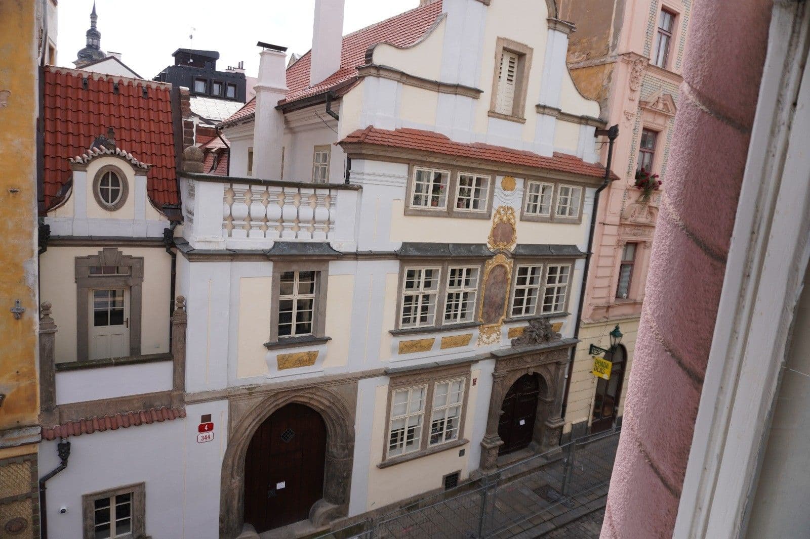 Prenájom bytu 3-izbový 105 m², Dřevěná, Plzeň, Plzeňský kraj Prenájom bytu 3-izbový 105 m², Dřevěná, Plzeň, Plzeňský kraj