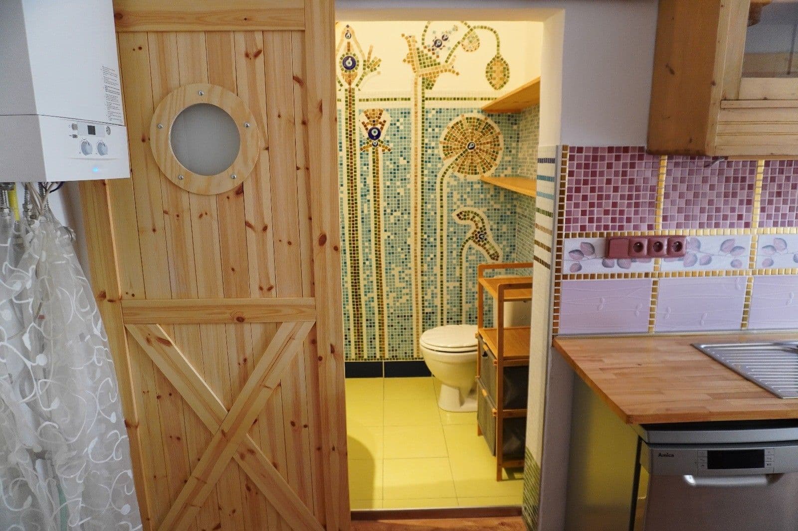 Prenájom bytu 3-izbový 105 m², Dřevěná, Plzeň, Plzeňský kraj Prenájom bytu 3-izbový 105 m², Dřevěná, Plzeň, Plzeňský kraj