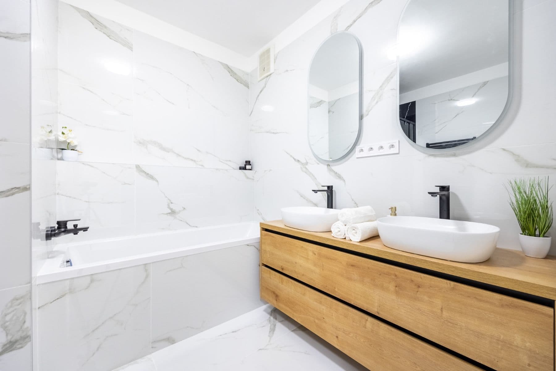 Predaj bytu 3-izbový 92 m², Pražská, Praha, Praha Predaj bytu 3-izbový 92 m², Pražská, Praha, Praha