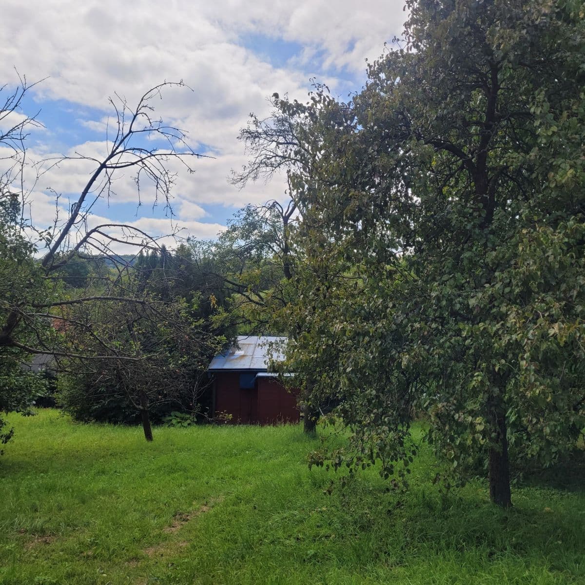 Predaj pozemku 1.074 m², Napajedla, Zlínský kraj Predaj pozemku 1.074 m², Napajedla, Zlínský kraj