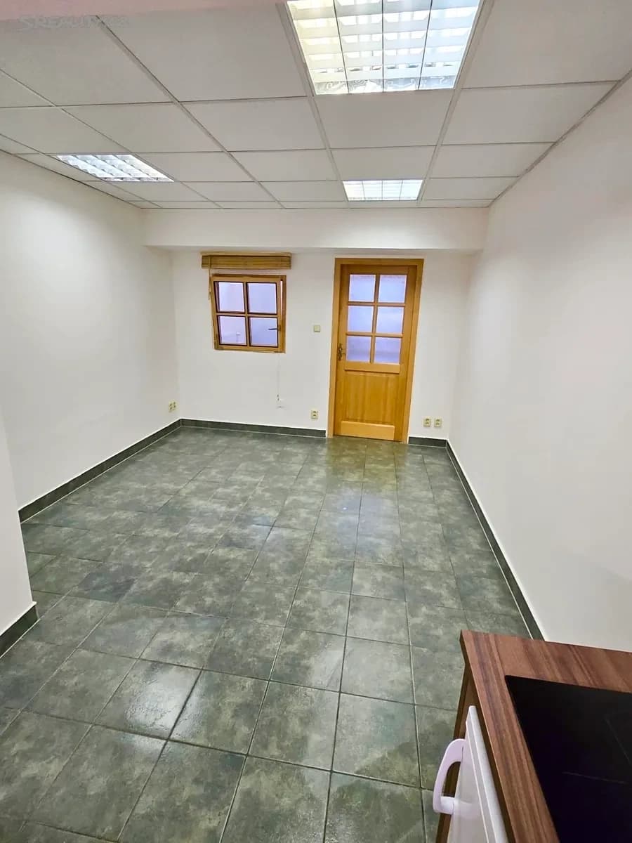 Prenájom bytu 1-izbový 25 m², Heranova, Praha, Praha Prenájom bytu 1-izbový 25 m², Heranova, Praha, Praha