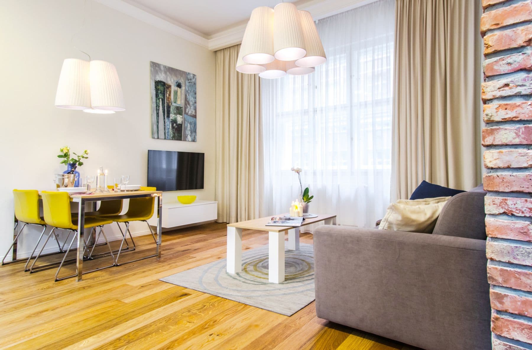 Prenájom bytu 46 m², Dlouhá, Praha, Praha Prenájom bytu 46 m², Dlouhá, Praha, Praha