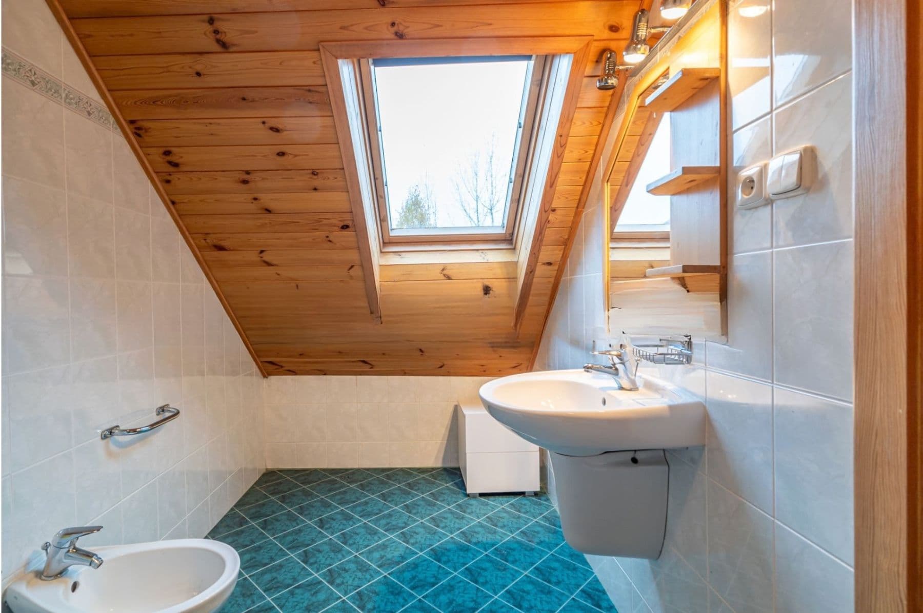 Prenájom domu 250 m², pozemek 10.280 m², Olomouc, Olomoucký kraj Prenájom domu 250 m², pozemek 10.280 m², Olomouc, Olomoucký kraj