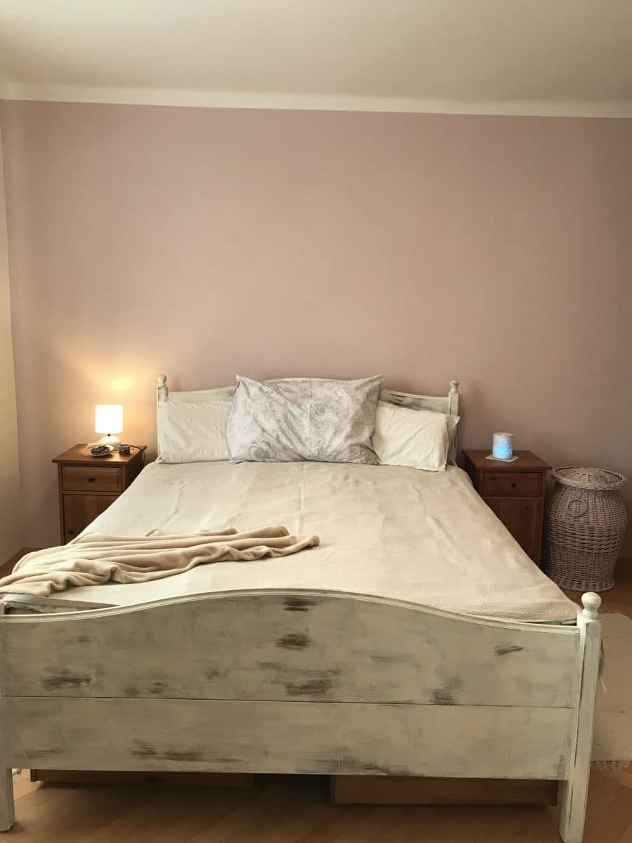 Prenájom bytu 47 m², Jerevanská, Praha, Praha Prenájom bytu 47 m², Jerevanská, Praha, Praha