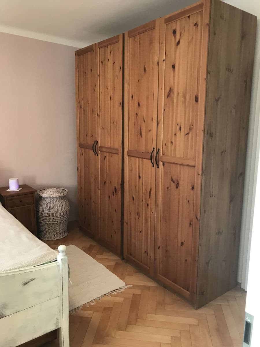 Prenájom bytu 47 m², Jerevanská, Praha, Praha Prenájom bytu 47 m², Jerevanská, Praha, Praha