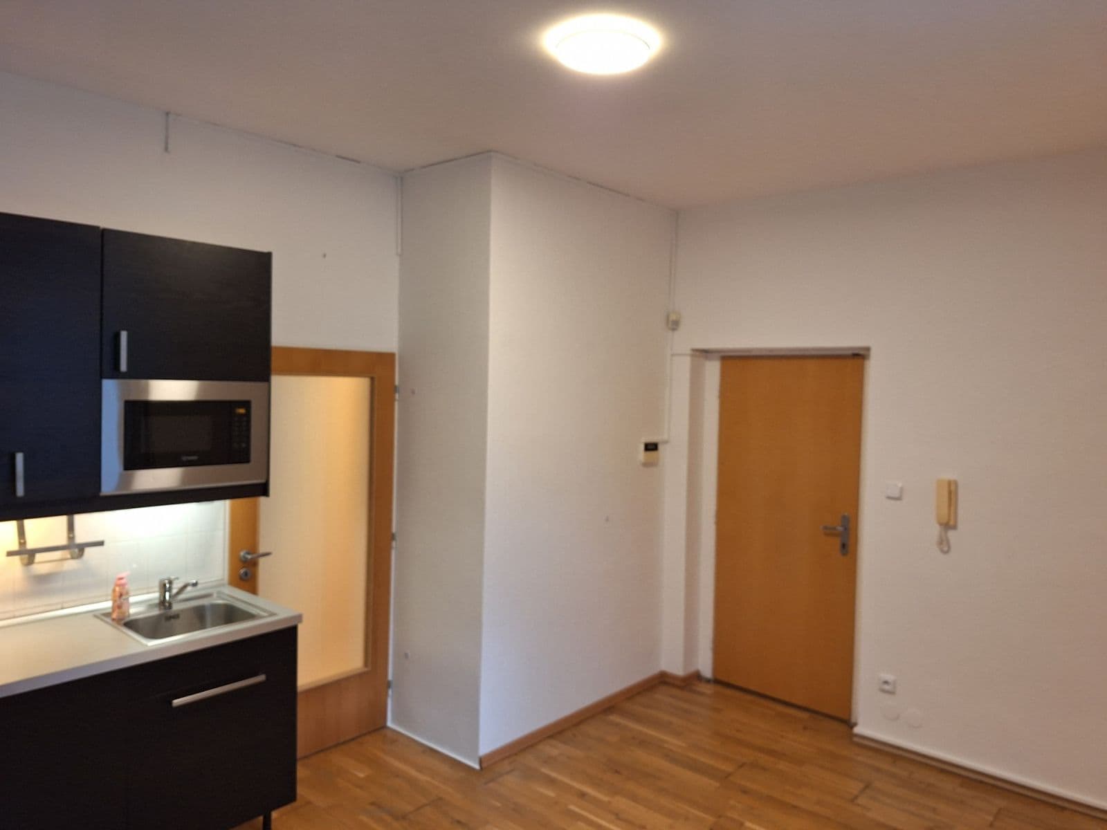 Prenájom bytu 2-izbový 48 m², Zachova, Brno, Jihomoravský kraj Prenájom bytu 2-izbový 48 m², Zachova, Brno, Jihomoravský kraj