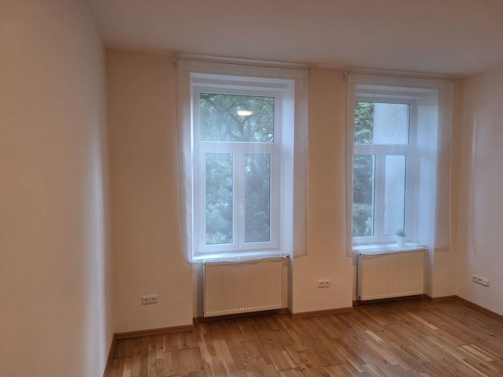 Prenájom bytu 2-izbový 48 m², Zachova, Brno, Jihomoravský kraj Prenájom bytu 2-izbový 48 m², Zachova, Brno, Jihomoravský kraj