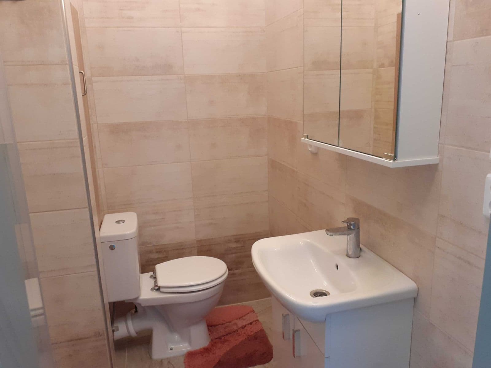 Prenájom bytu 1-izbový 39 m², Gerská, Plzeň, Plzeňský kraj Prenájom bytu 1-izbový 39 m², Gerská, Plzeň, Plzeňský kraj