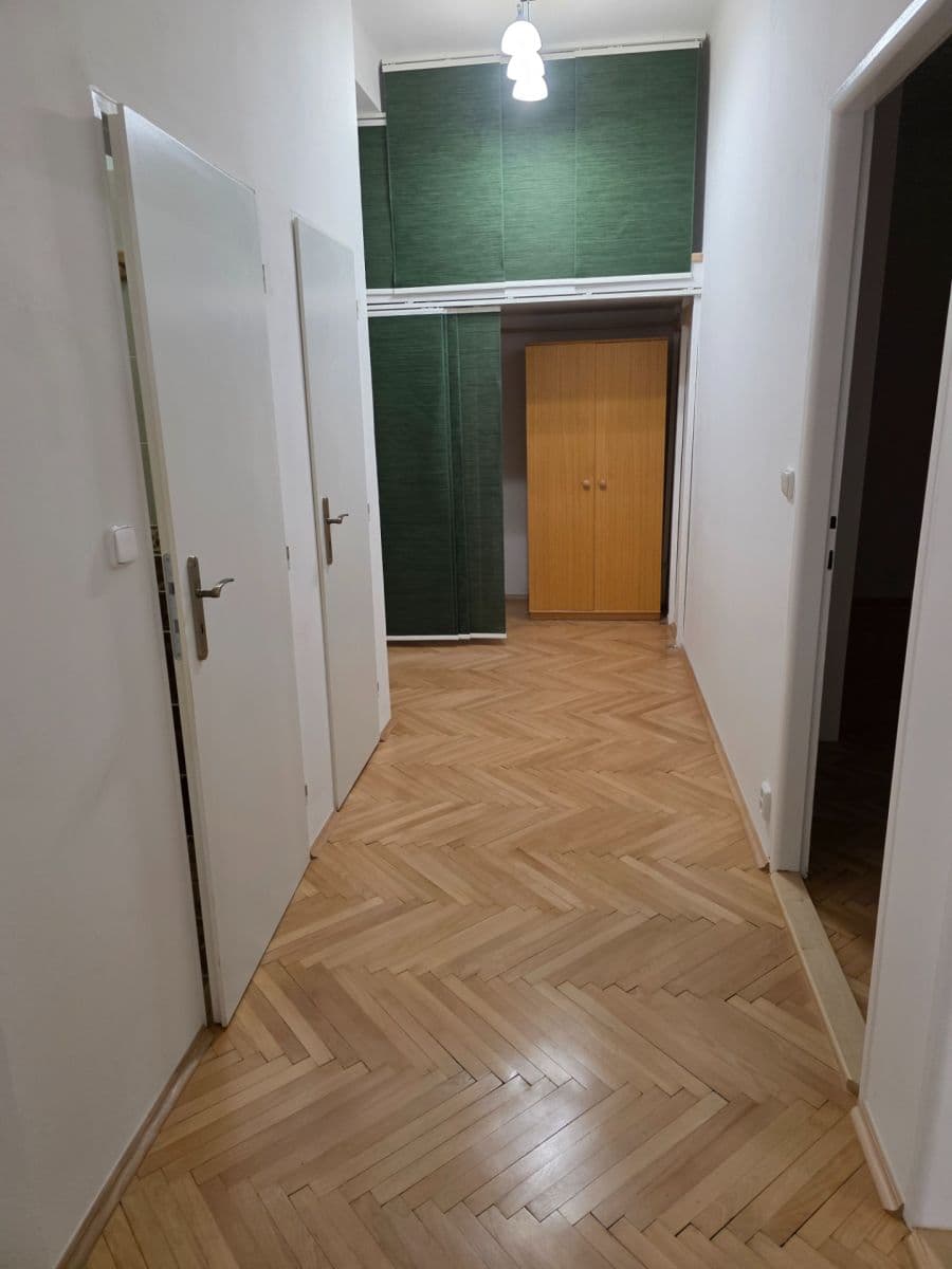 Prenájom bytu 2-izbový 77 m², Zelinářská, Praha, Praha Prenájom bytu 2-izbový 77 m², Zelinářská, Praha, Praha
