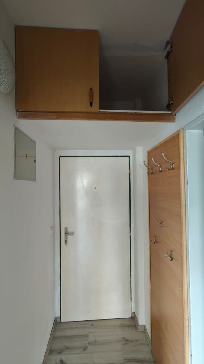 Prenájom bytu 2-izbový 34 m², Vojtěcha Lanny, Kladno, Středočeský kraj Prenájom bytu 2-izbový 34 m², Vojtěcha Lanny, Kladno, Středočeský kraj