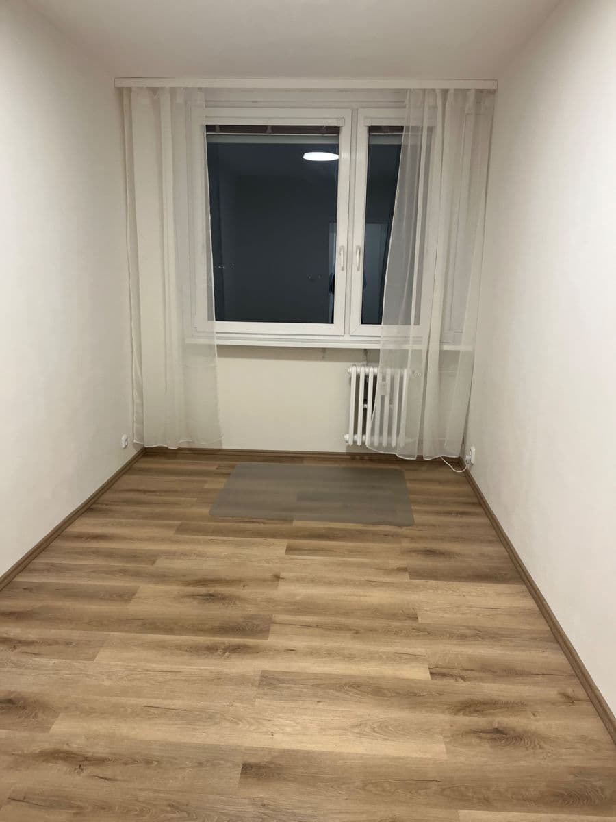 Prenájom bytu 3-izbový 65 m², Kocianova, Praha, Praha Prenájom bytu 3-izbový 65 m², Kocianova, Praha, Praha
