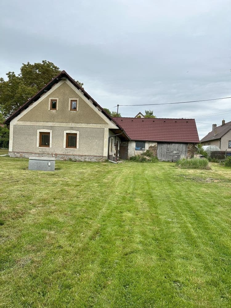 Predaj rekreačného objektu 250 m², pozemek 1.077 m², Smilovy Hory, Jihočeský kraj Predaj rekreačného objektu 250 m², pozemek 1.077 m², Smilovy Hory, Jihočeský kraj