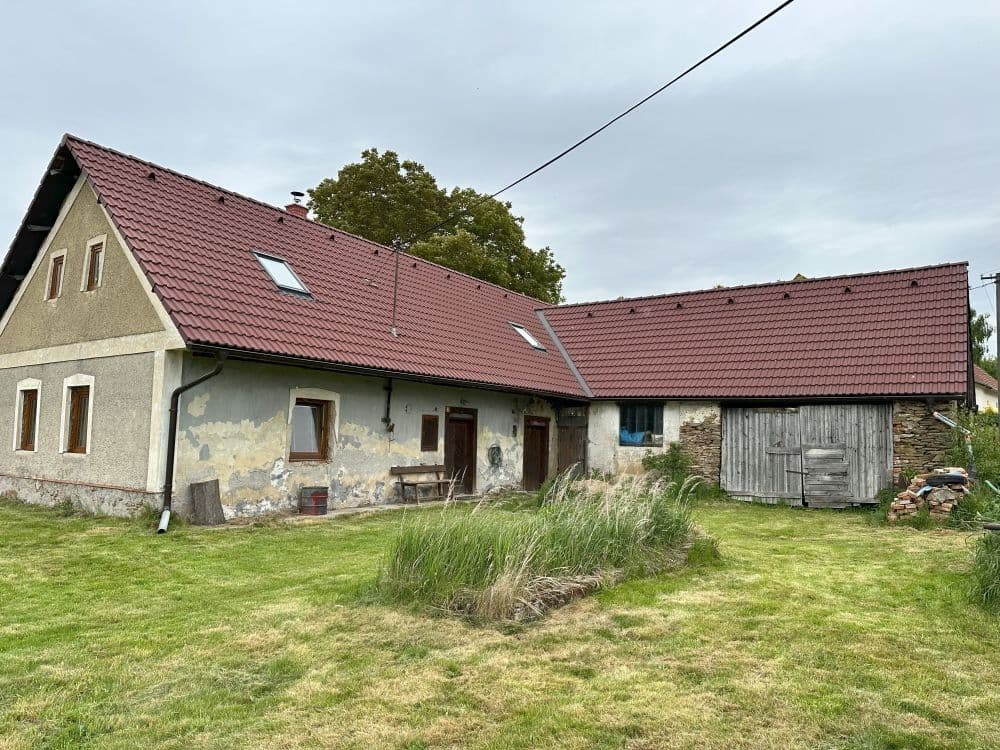 Predaj rekreačného objektu 250 m², pozemek 1.077 m², Smilovy Hory, Jihočeský kraj Predaj rekreačného objektu 250 m², pozemek 1.077 m², Smilovy Hory, Jihočeský kraj