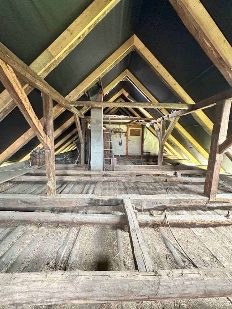 Predaj rekreačného objektu 250 m², pozemek 1.077 m², Smilovy Hory, Jihočeský kraj Predaj rekreačného objektu 250 m², pozemek 1.077 m², Smilovy Hory, Jihočeský kraj