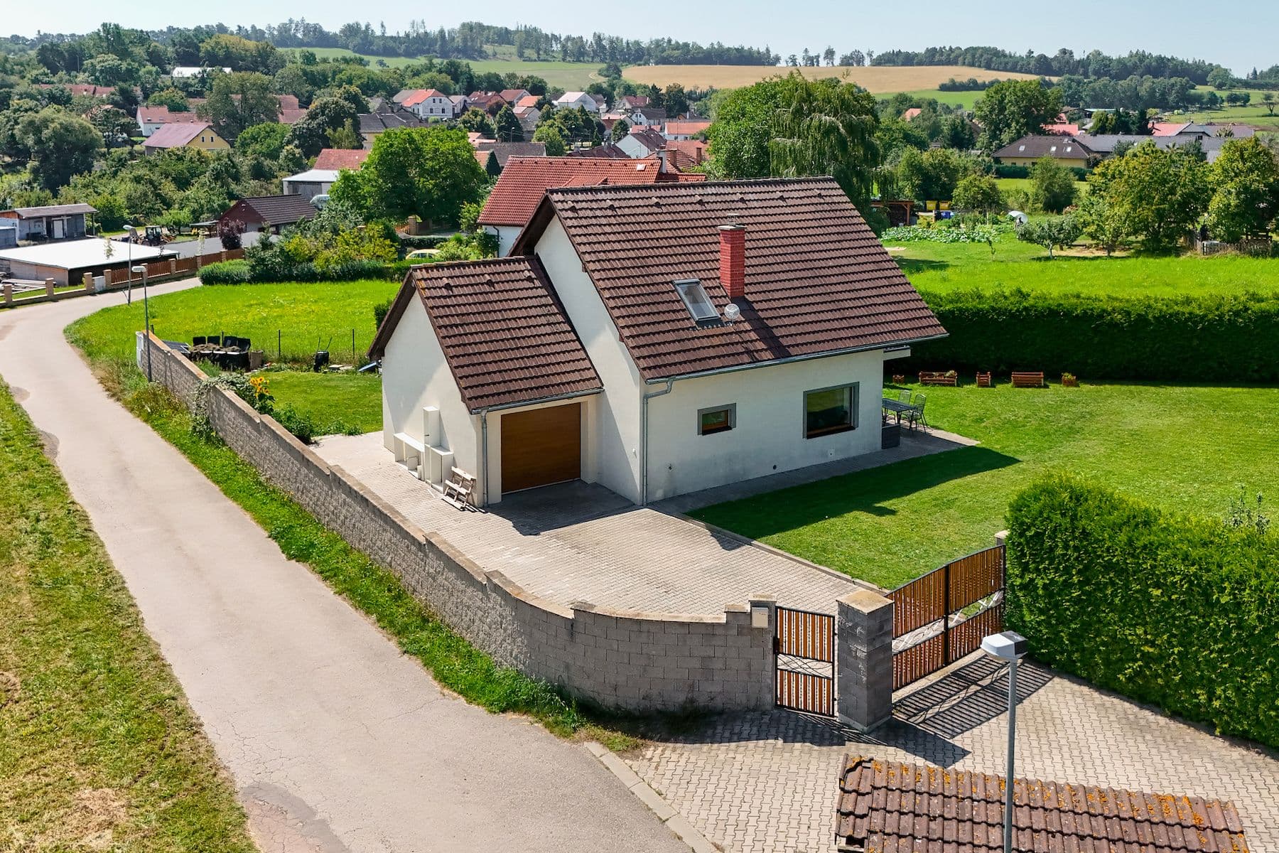 Predaj domu 120 m², pozemek 999 m², Drahňovice, Středočeský kraj Predaj domu 120 m², pozemek 999 m², Drahňovice, Středočeský kraj