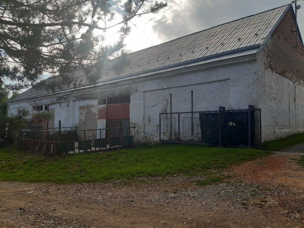 Prenájom nebytového priestoru 200 m², Stříbrná Lhota, Mníšek pod Brdy, Středočeský kraj Prenájom nebytového priestoru 200 m², Stříbrná Lhota, Mníšek pod Brdy, Středočeský kraj