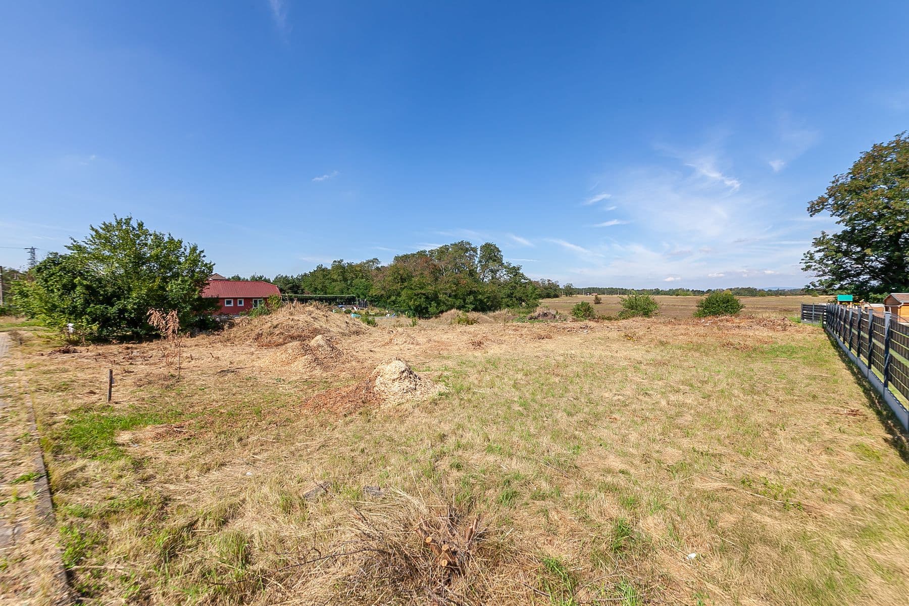 Predaj pozemku 1.528 m², Straškov-Vodochody, Ústecký kraj Predaj pozemku 1.528 m², Straškov-Vodochody, Ústecký kraj