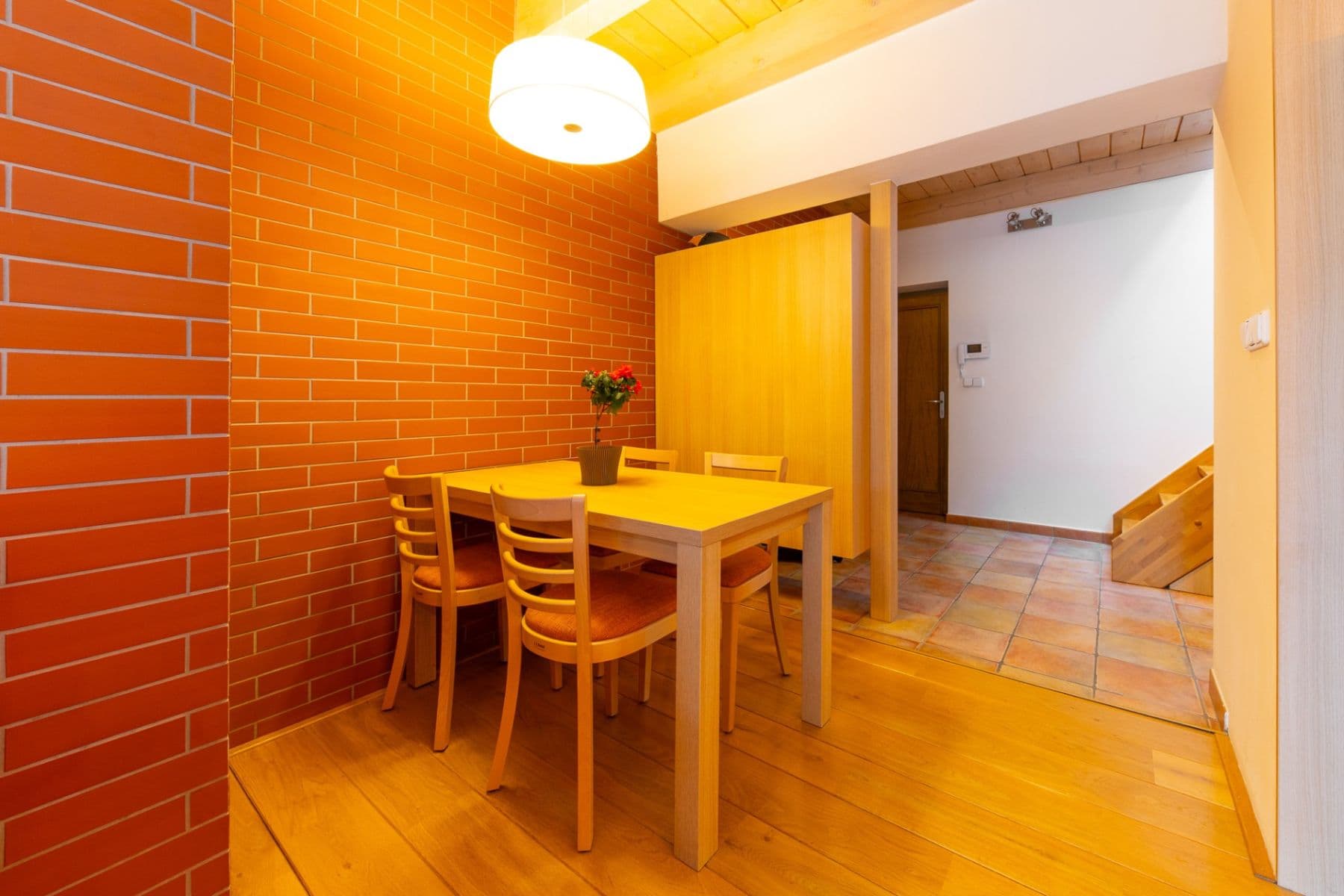 Predaj bytu 3-izbový 84 m², Kosmákova, Šlapanice, Jihomoravský kraj Predaj bytu 3-izbový 84 m², Kosmákova, Šlapanice, Jihomoravský kraj